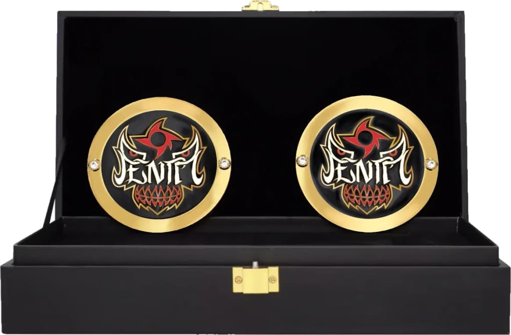 Side plate set finished to display standard, plate by plate.